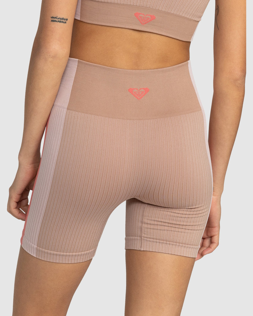 Womens Chill Out Seamless Short Shorts