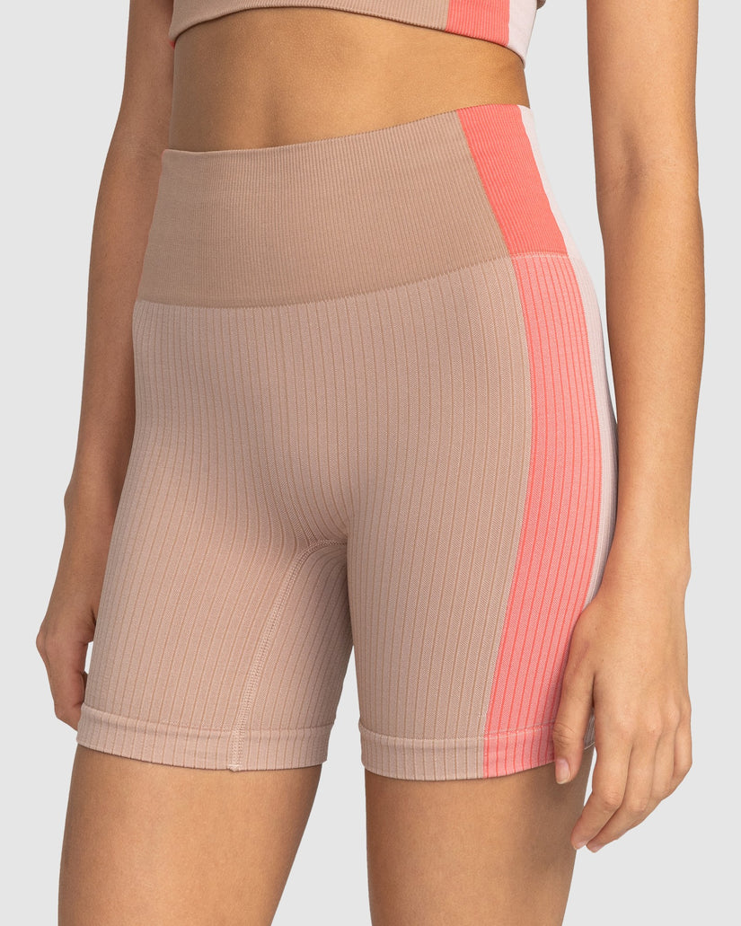 Womens Chill Out Seamless Short Shorts