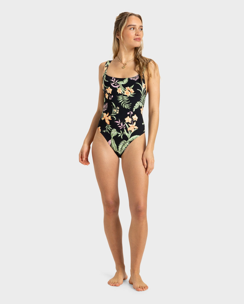 Womens Pt Beach Classics One Piece Swimsuit