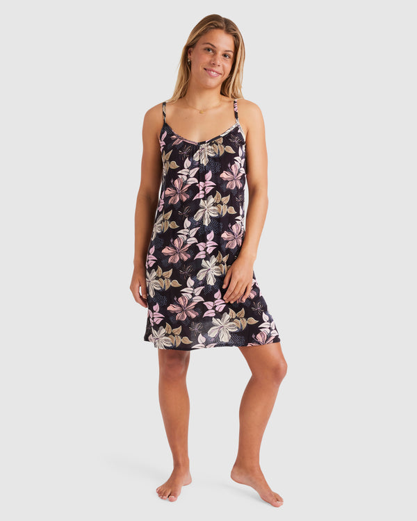 Womens Spring Adventure Short Dress