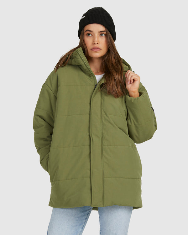 Womens Ocean Ways Puffer Jackets